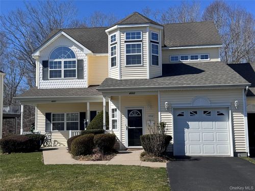4001-4001 Saint Andrews Ave, Riverhead, NY, 11901-1949 | Card Image