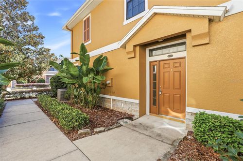 5723 Kingletsound Pl, LITHIA, FL, 33547-3941 | Card Image