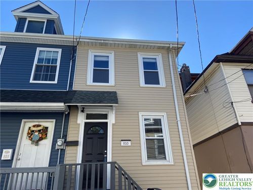 810 Pine St, EASTON, PA, 18042-4219 | Card Image