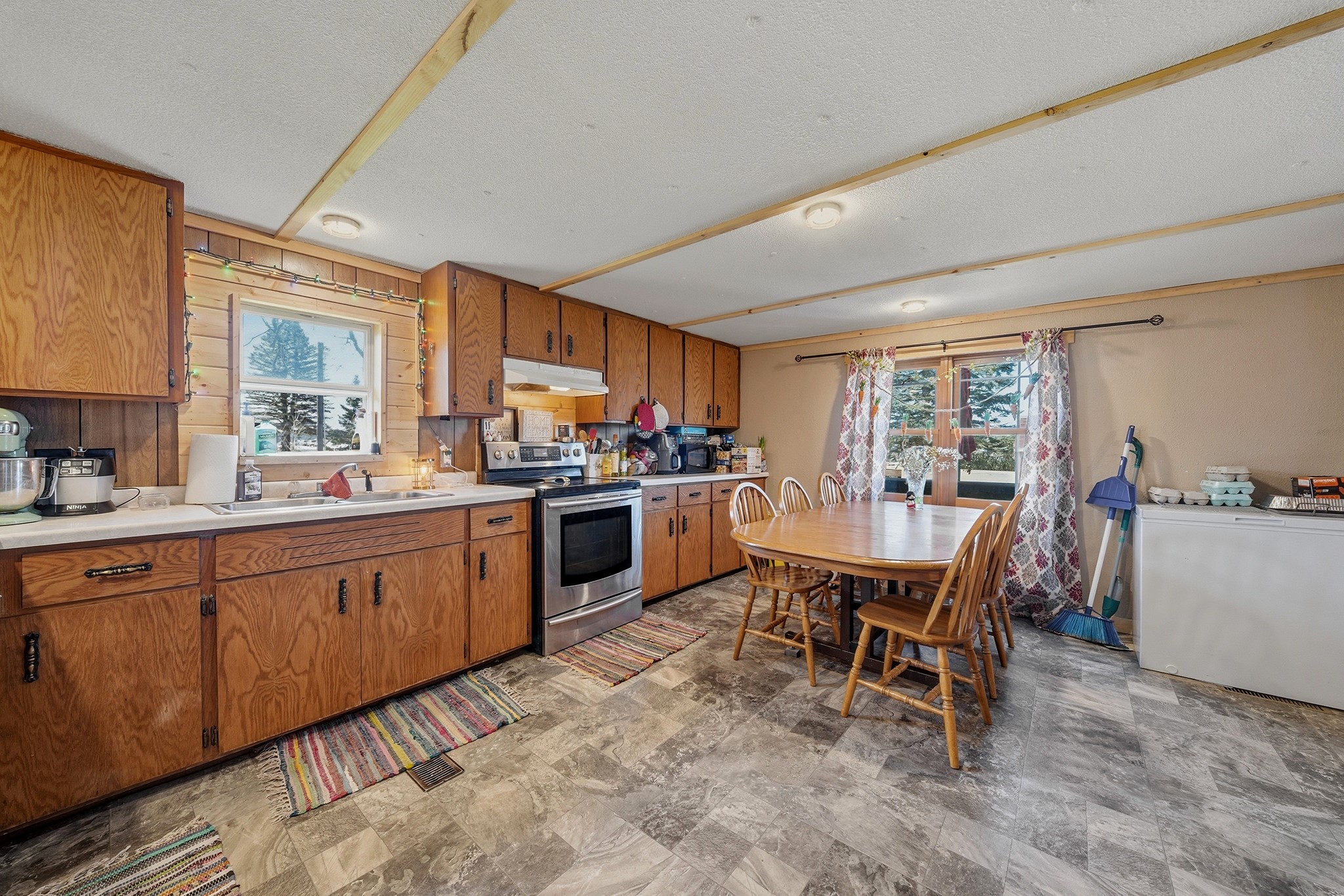 Residential in Trego 5