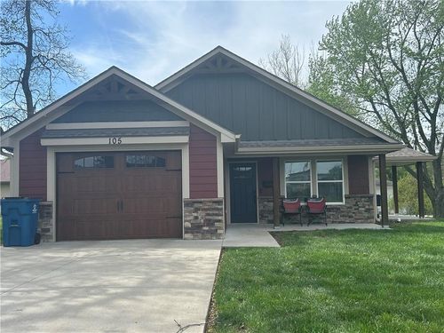 105 S 5th St, Odessa, MO, 64076-1444 | Card Image