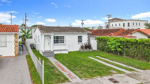 6819 Sw 25th St, Miami, FL, 33155 | Card Image