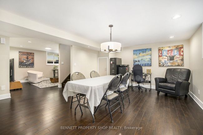 1476 Maxime St, House other with 3 bedrooms, 2 bathrooms and 11 parking in Gloucester ON | Image 18