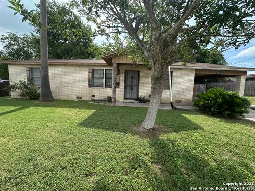 405 S 9th St, Kenedy, TX, 78119-2623 | Card Image