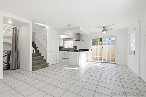 10180 Palm Glen Dr, Santee, CA, 92071-6714 | Card Image