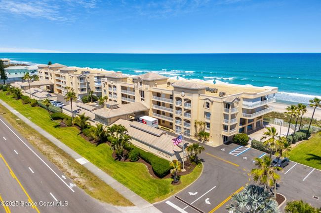 304 - 1919 Highway A1a, Condo with 3 bedrooms, 2 bathrooms and null parking in Indian Harbour Beach FL | Image 36
