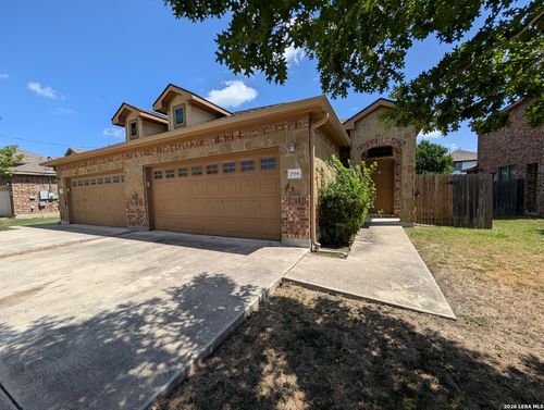 296 Rosalie Dr, New Braunfels, TX, 78130-3489 | Card Image