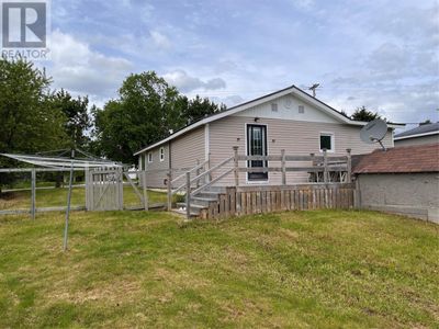 108 Reidville Rd, House other with 3 bedrooms, 3 bathrooms and null parking in Reidville NL | Image 2