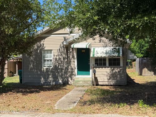 1525 Oleander St, Gulfport, MS, 39501-3963 | Card Image