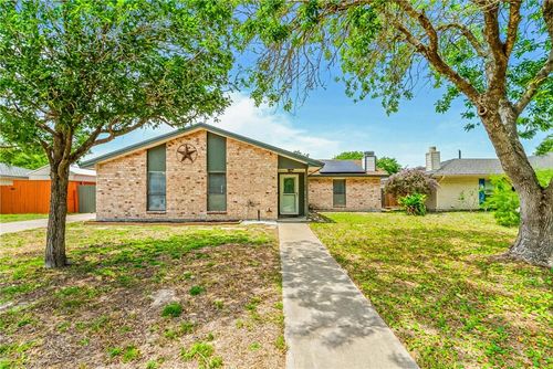 3221 Seafoam Dr, Corpus Christi, TX, 78418-3960 | Card Image