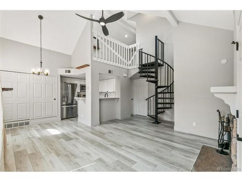 209-8341 S Upham Way, Littleton, CO, 80128-6346 | Card Image