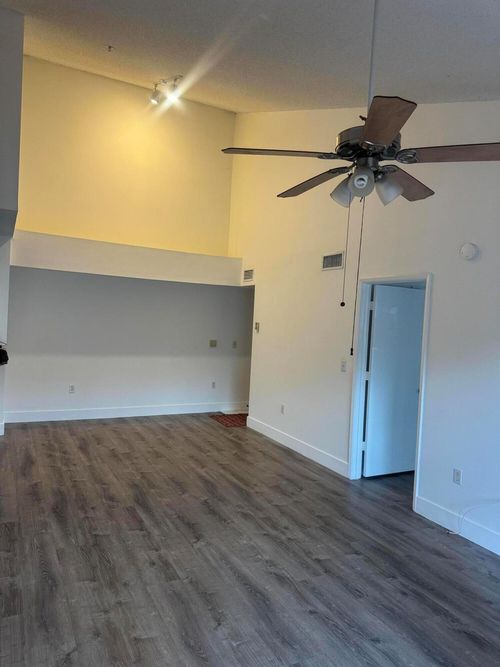 apt-207-7832 Sonoma Springs Cir, Lake Worth, FL, 33463-7940 | Card Image