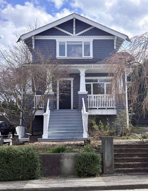 222 Princess St, New Westminster, BC, V3L1V5 | Card Image