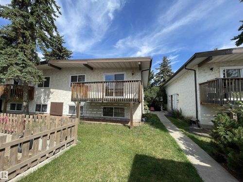 8930B 144 Ave Nw, Edmonton, AB, T5E5V4 | Card Image