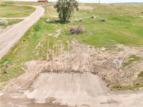 7212 White Pine Cir, Billings, MT, 59106 | Card Image