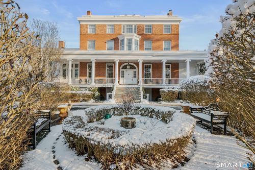 2-9 Lyme Street, Old Lyme, CT, 06371 | Card Image