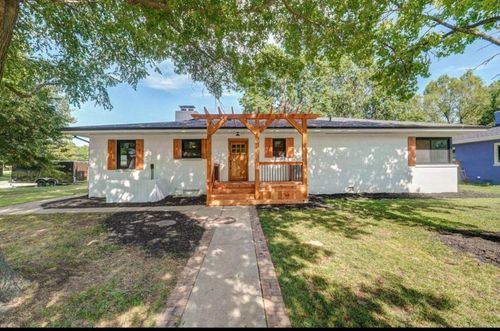 626 N Main St, Mount Vernon, MO, 65712-1004 | Card Image