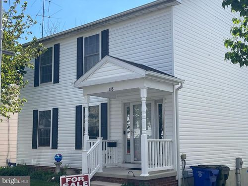 818 View St, HAGERSTOWN, MD, 21742-3961 | Card Image