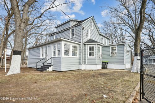 110 Charles St, OLD BRIDGE, NJ, 08857-1437 | Card Image