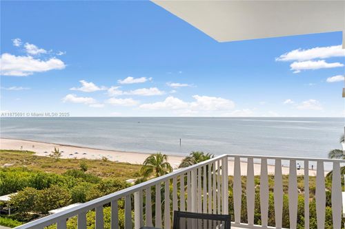 apt-703-200 Ocean Lane Dr, Key Biscayne, FL, 33149-1419 | Card Image