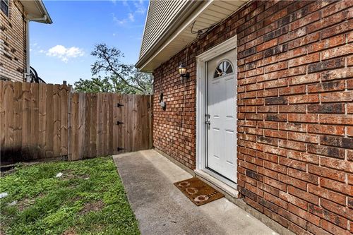apt-d-4617 Yale St, Metairie, LA, 70006-4061 | Card Image