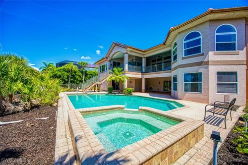 1321 Eagle Run Dr, SANIBEL, FL, 33957-6709 | Card Image