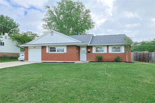 620 Bennert Dr, Vandalia, OH, 45377-2512 | Card Image