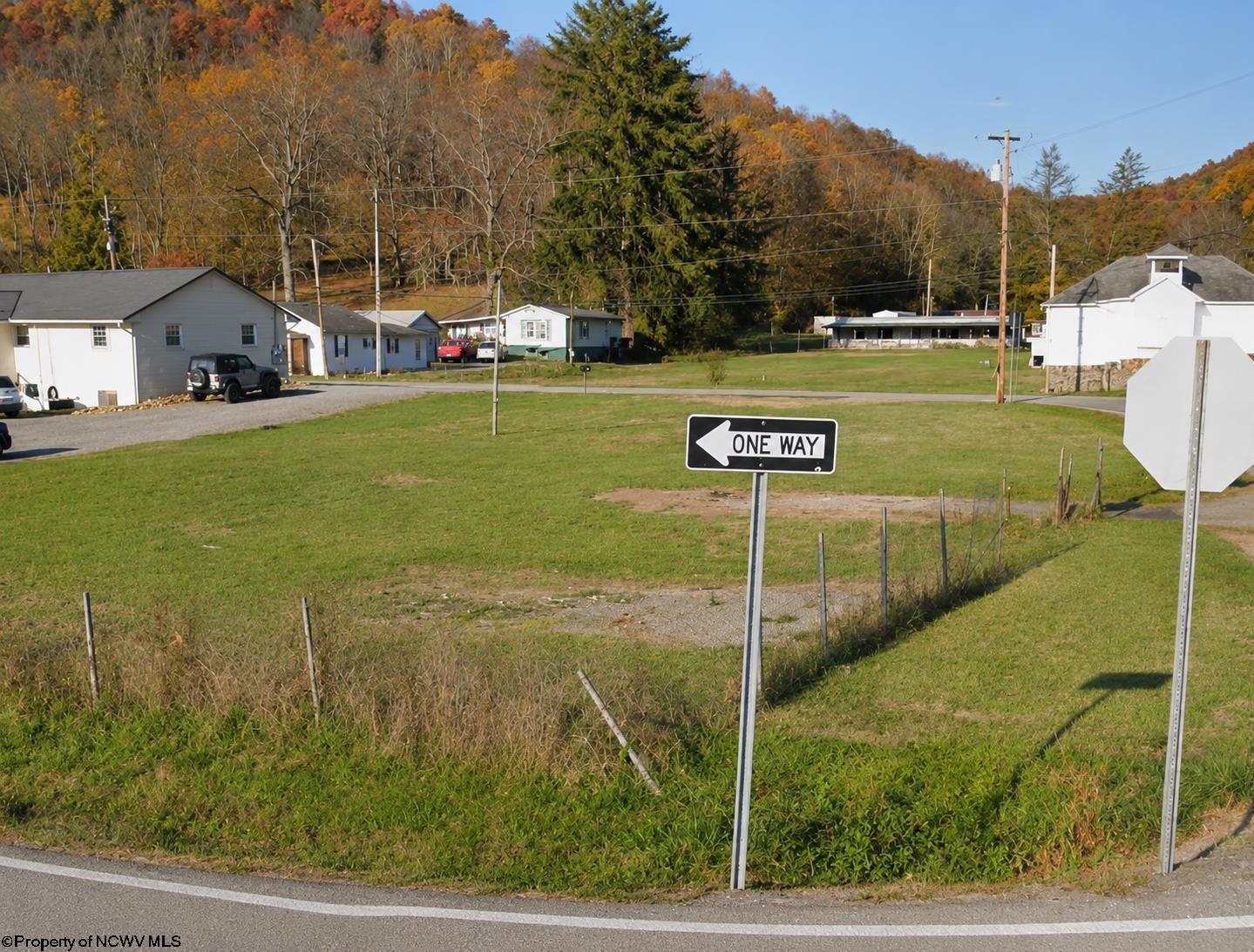 3106 Old Route 33, Horner, WV 26372