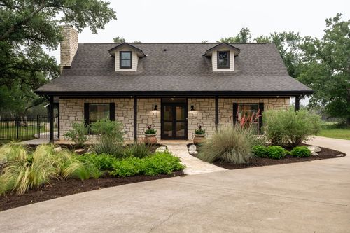 812 Post Oak Dr, Dripping Springs, TX, 78620-4110 | Card Image