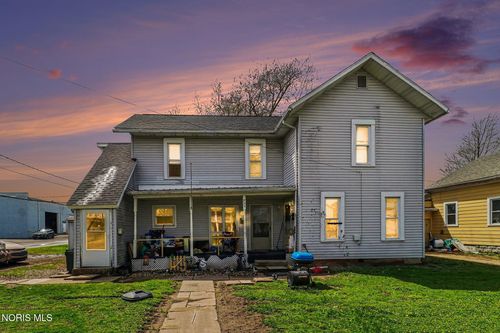 825 Monroe St, Napoleon, OH, 43545-1678 | Card Image