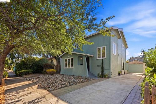 2312 Browning St, Berkeley, CA, 94702-2025 | Card Image