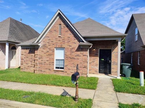 5646 Sycamore Woods Dr, Memphis, TN, 38134-6650 | Card Image