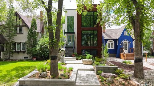 130 Connaught Cres, Regina, SK, S4T6M9 | Card Image