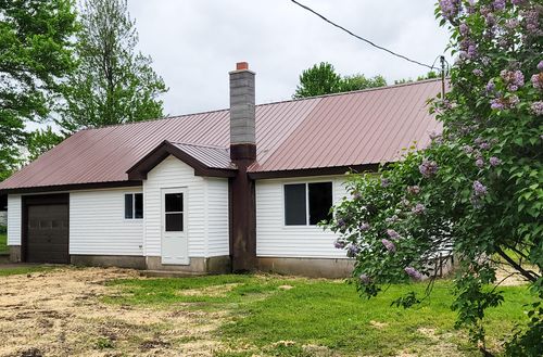 725 S Woods Rd, Brushton, NY, 12916-4016 | Card Image