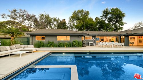 602 Whittier Dr, Beverly Hills, CA, 90210 | Card Image