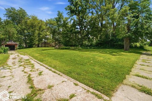 1501 11th Street, Eldora, IA, 50627 | Card Image