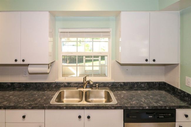 22191 New Rochelle Ave, House other with 3 bedrooms, 2 bathrooms and null parking in PORT CHARLOTTE FL | Image 12
