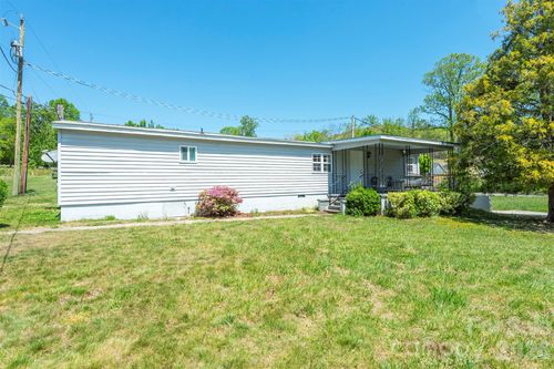 28 Brooks Cove Rd, Black Mountain, NC, 28711-3601 | Card Image