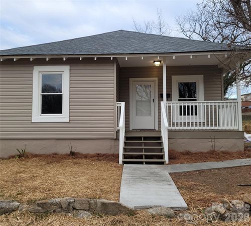 508 N Apple St, Gastonia, NC, 28054-3219 | Card Image