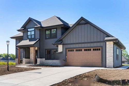 N66W21075 Sweet Clover Dr, Menomonee Falls, WI, 53051 | Card Image