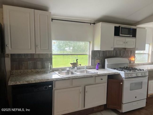518 S Westmoreland St, House other with 2 bedrooms, 1 bathrooms and null parking in Starke FL | Image 10