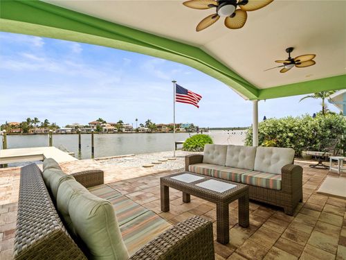 16129 4th St E, REDINGTON BEACH, FL, 33708-1613 | Card Image
