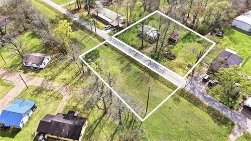 2636 Clanton Road, Conroe, TX, 77301 | Card Image