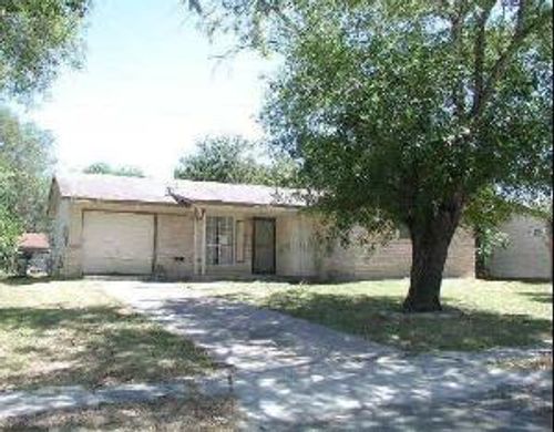 5819 Woodhill, San Antonio, TX, 78218-4740 | Card Image