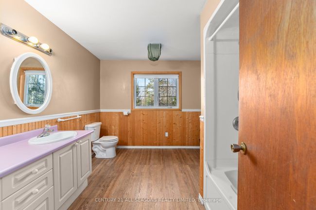 37 Mayhew Rd, House other with 3 bedrooms, 1 bathrooms and 6 parking in Carl ON | Image 24