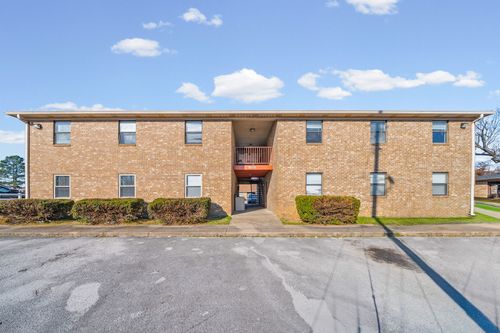 6-1935 High St, Hopkinsville, KY, 42240 | Card Image