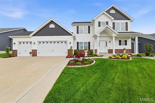 109 Pomodora Cir, Wentzville, MO, 63385-4010 | Card Image