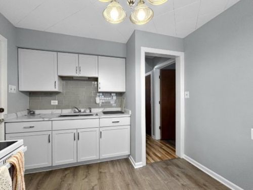 2247 S 21st Ave, Broadview, IL, 60155-3860 | Card Image