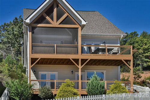 3 Leeds Ln, Black Mountain, NC, 28711-0288 | Card Image