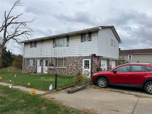 216 E Jackson St, Houston, PA, 15342 | Card Image